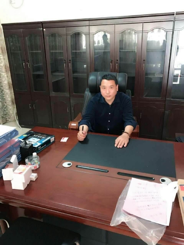 艺术家的第一张照片--马尾征婚网