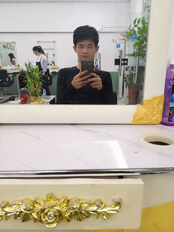 小九玖的第一张照片--马尾征婚网