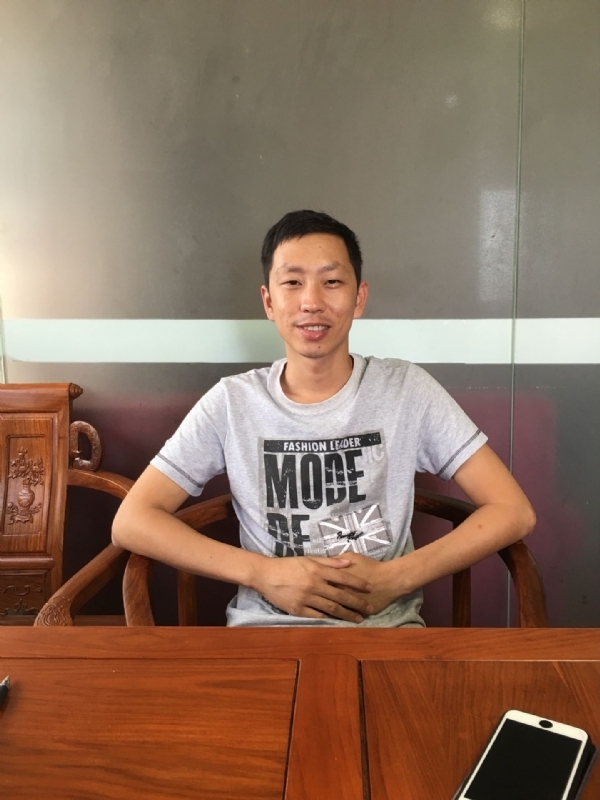 逝水流年的第二张照片--马尾征婚网