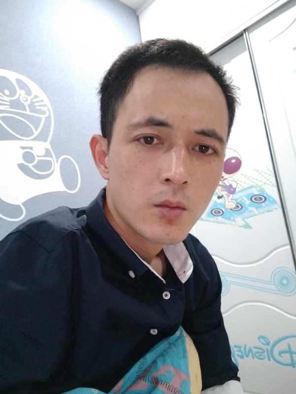 容晨的第一张照片--马尾征婚网