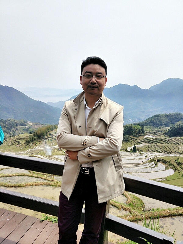 过往的第二张照片--马尾征婚网