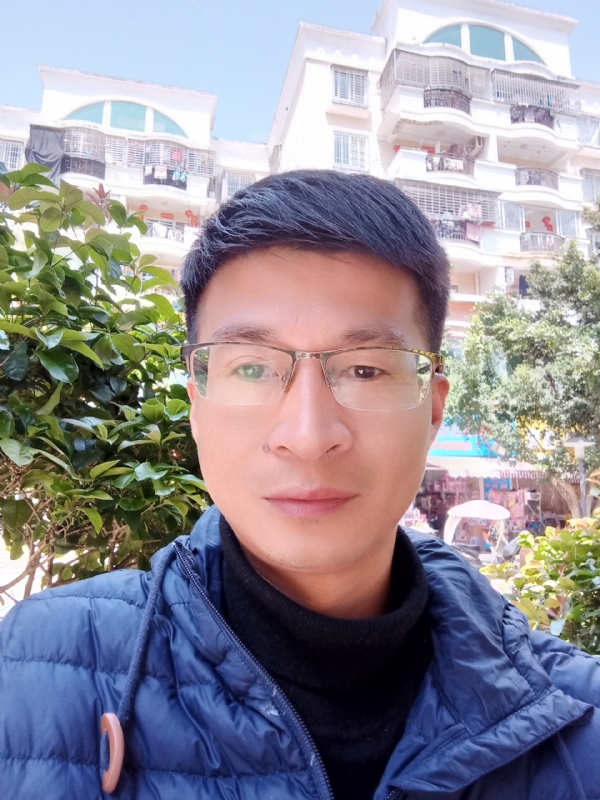 天行的第一张照片--马尾征婚网