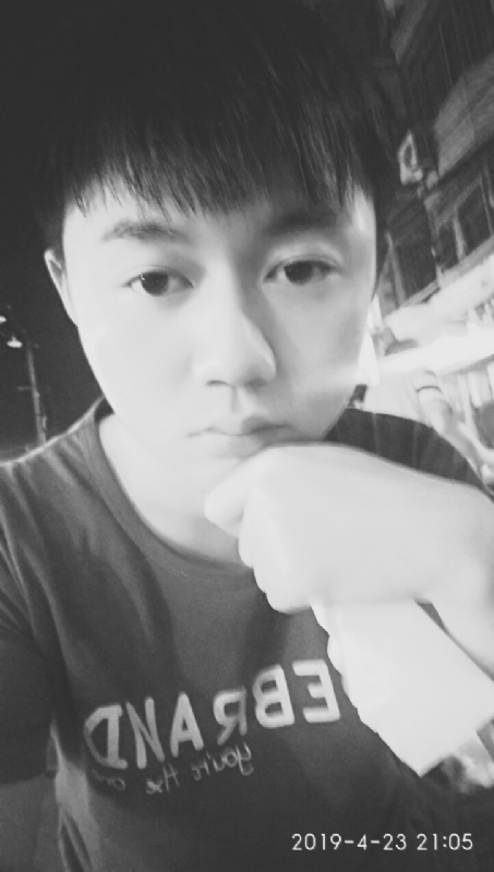 戴领的第一张照片--马尾征婚网