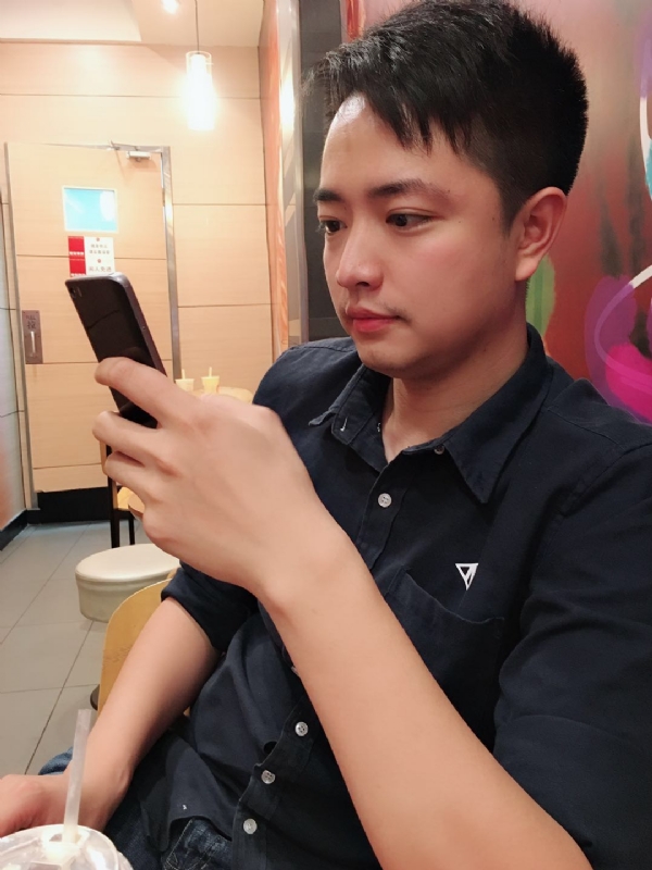 闭月的第三张照片--马尾征婚网