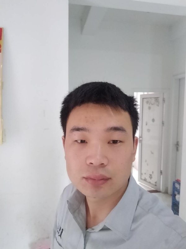 lcranelin的第一张照片--马尾征婚网