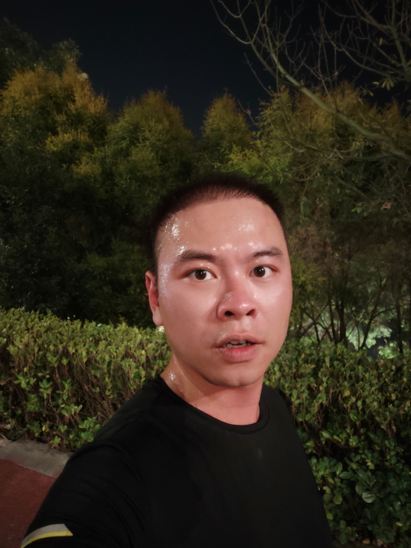 黑桃A的第一张照片--马尾征婚网