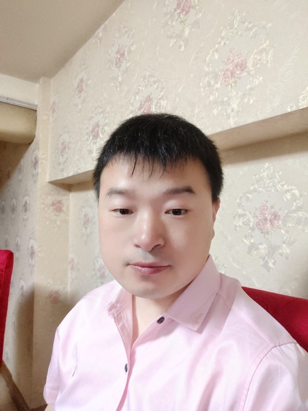 小春的第二张照片--马尾征婚网