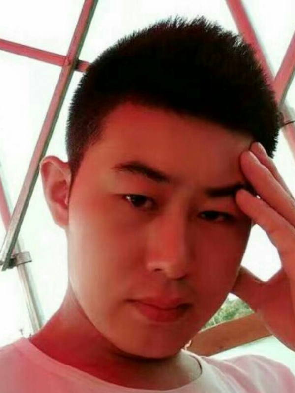 淡漠的第一张照片--马尾征婚网