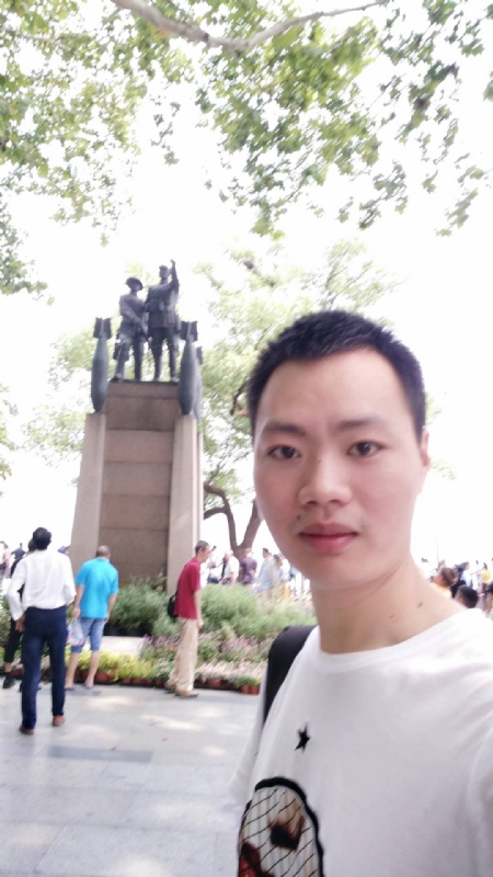 志东的第三张照片--马尾征婚网