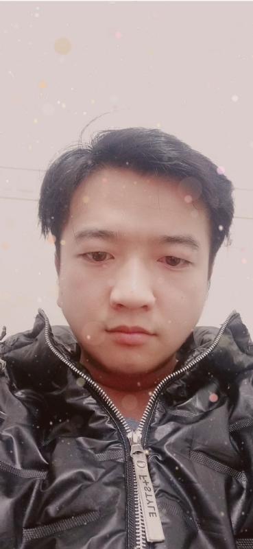 书中没有颜如玉的第一张照片--马尾征婚网