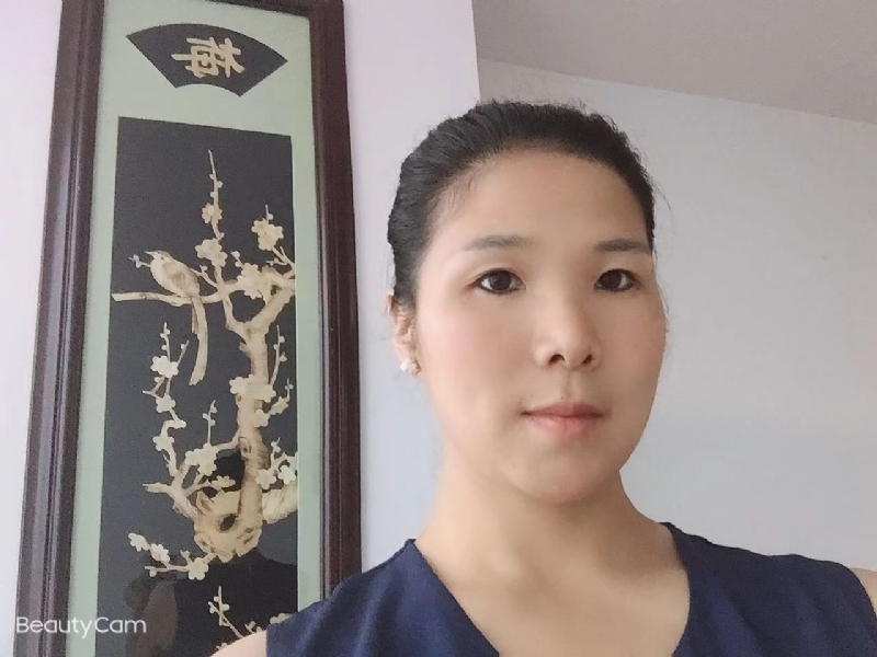 微笑的第一张照片--马尾征婚网