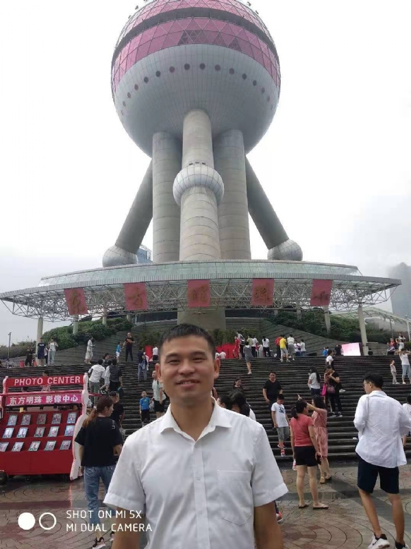 小猫吃老鼠的第一张照片--马尾征婚网