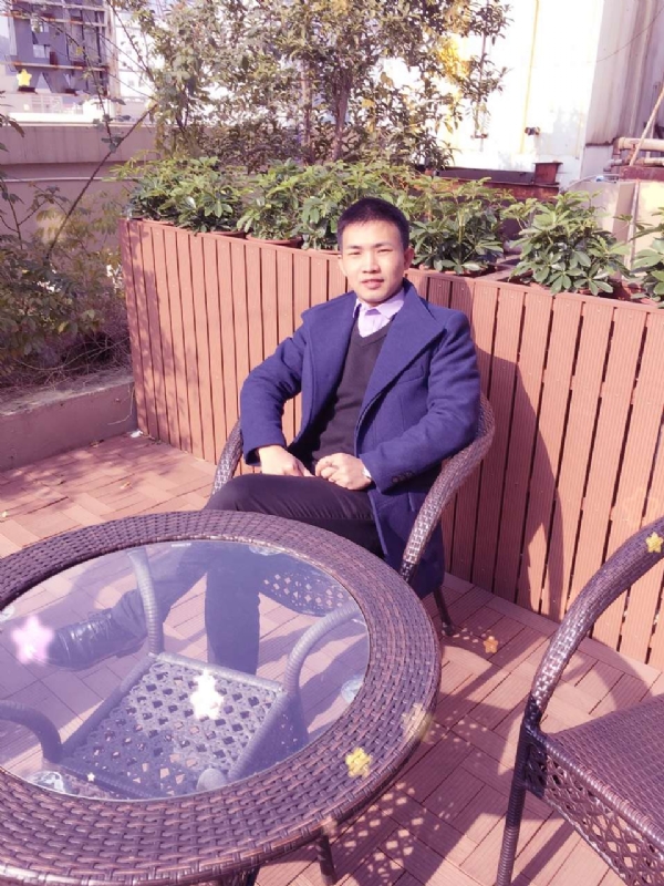 周哥哥的第一张照片--马尾征婚网