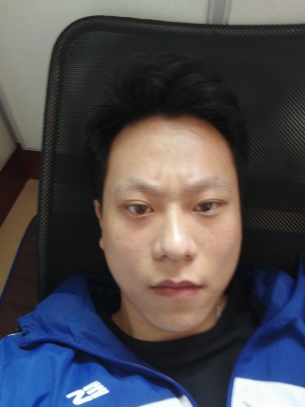 爱上的感觉的第一张照片--马尾征婚网