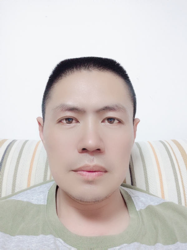 随缘的第二张照片--马尾征婚网
