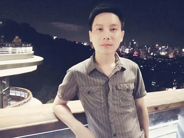幕秋的第二张照片--马尾征婚网