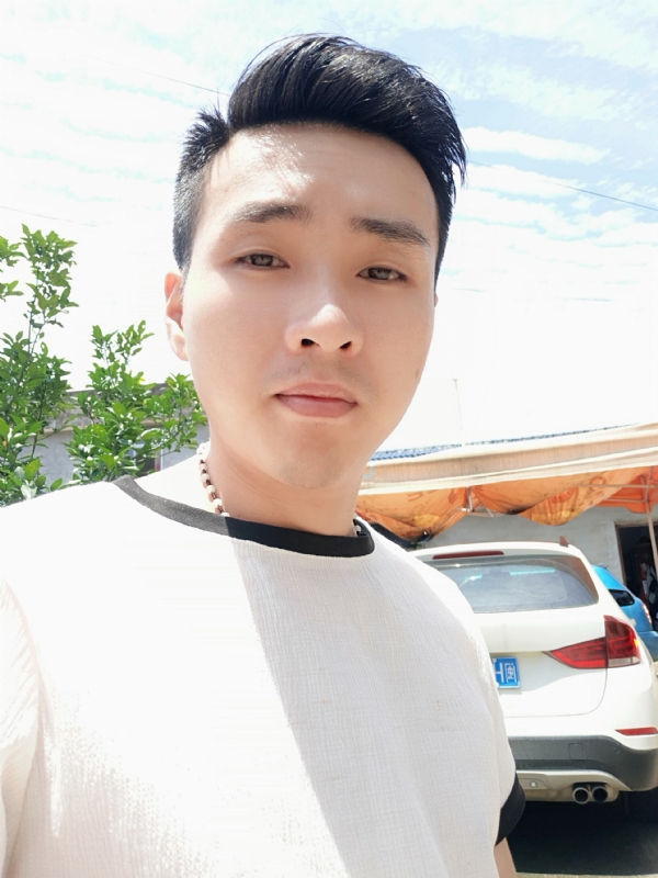 人间烟火的第一张照片--马尾征婚网