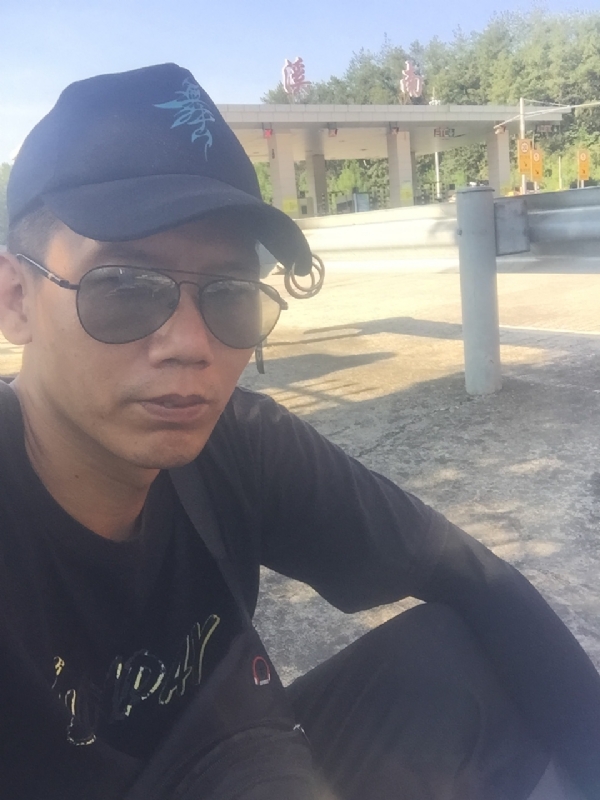 为你再疯一次的第一张照片--马尾征婚网