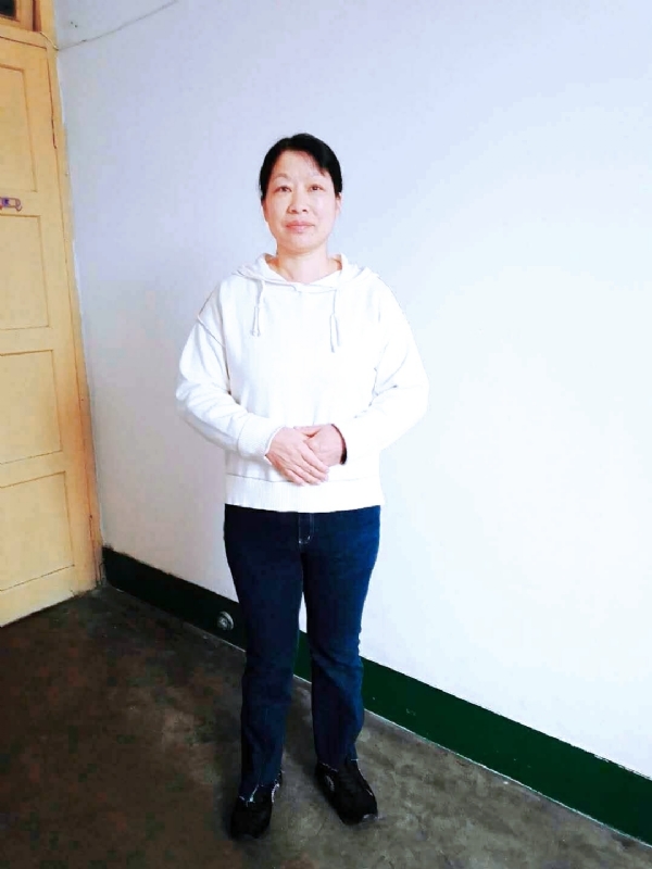 小妹的第四张照片--马尾征婚网