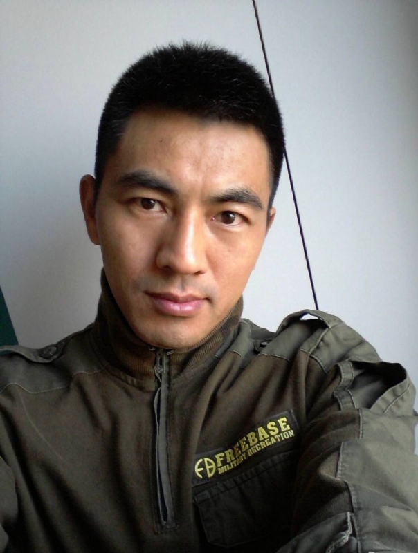 鐵血柔情的第二张照片--马尾征婚网