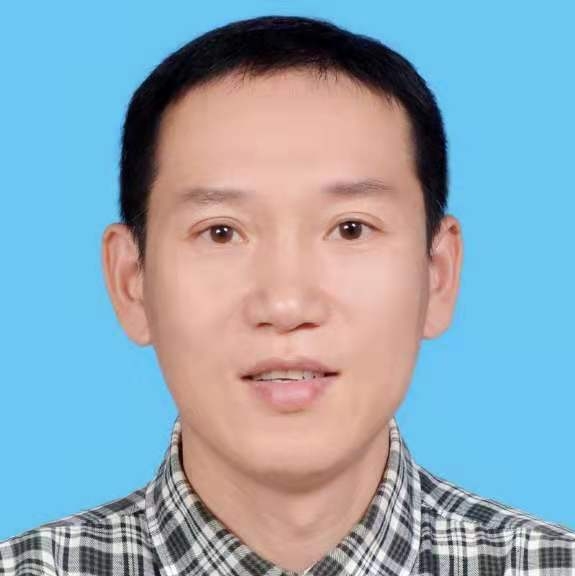 阳光的第一张照片--马尾征婚网