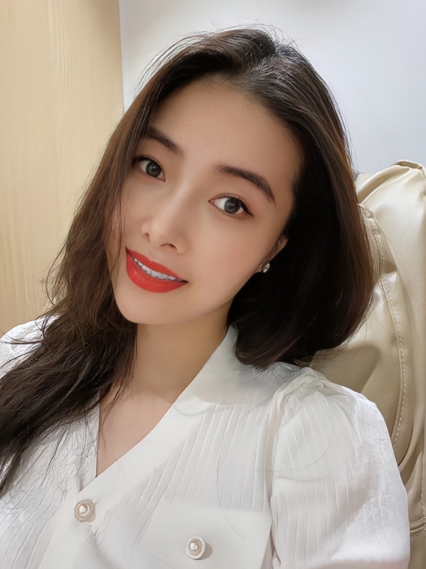 Tina的第一张照片--马尾征婚网