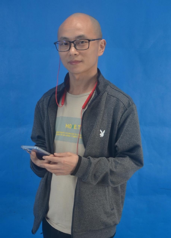 酉星的第三张照片--马尾征婚网