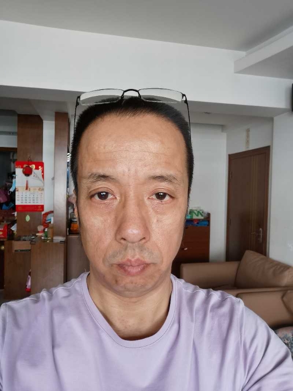 萨博的第一张照片--马尾征婚网