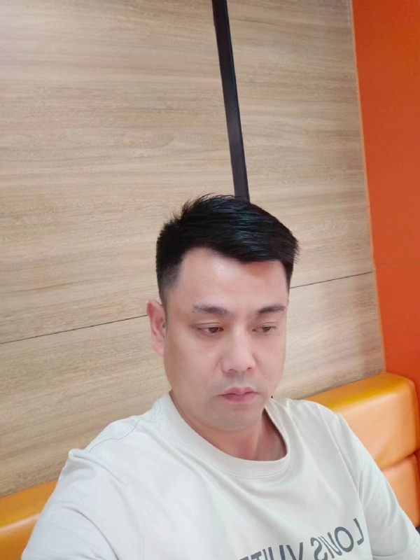 不知道的第三张照片--马尾征婚网