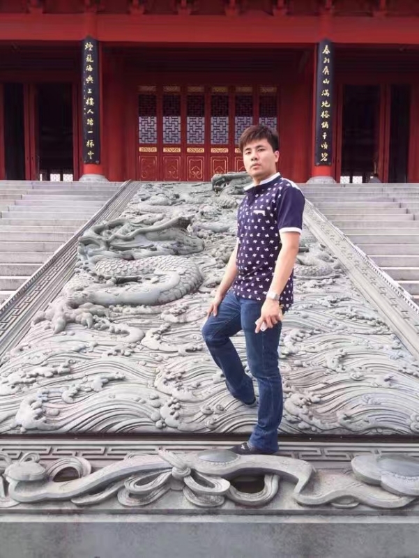 御龙氏的第一张照片--马尾征婚网
