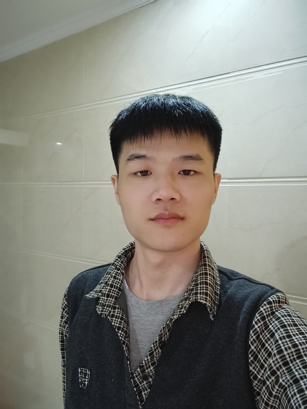 念头通达的第一张照片--马尾征婚网