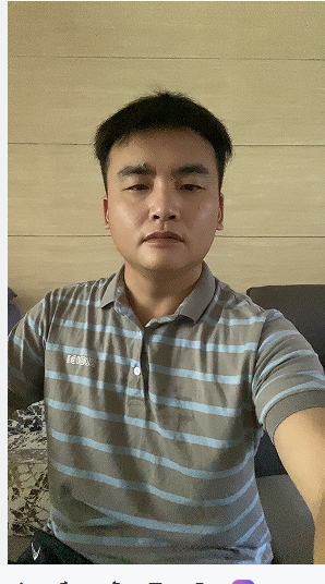 走在红毯那一天的第二张照片--马尾征婚网