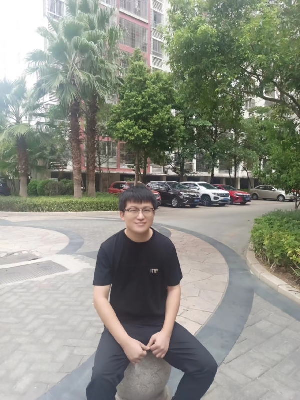 等闲的第三张照片--马尾征婚网