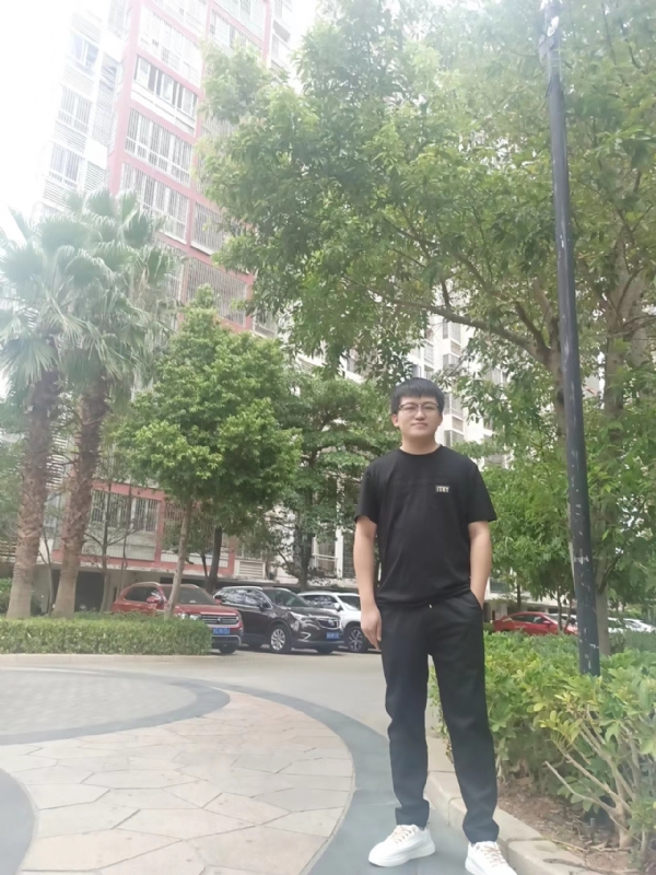 等闲的第四张照片--马尾征婚网