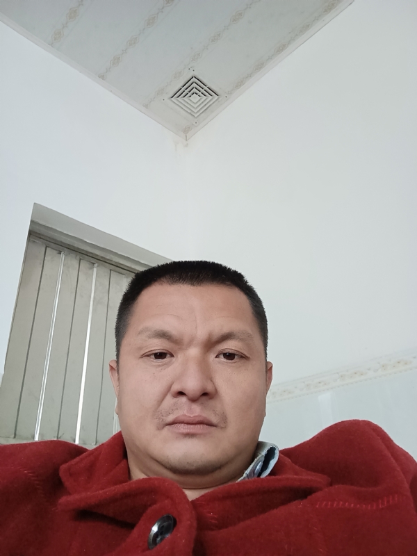 兰成龙的第一张照片--马尾征婚网