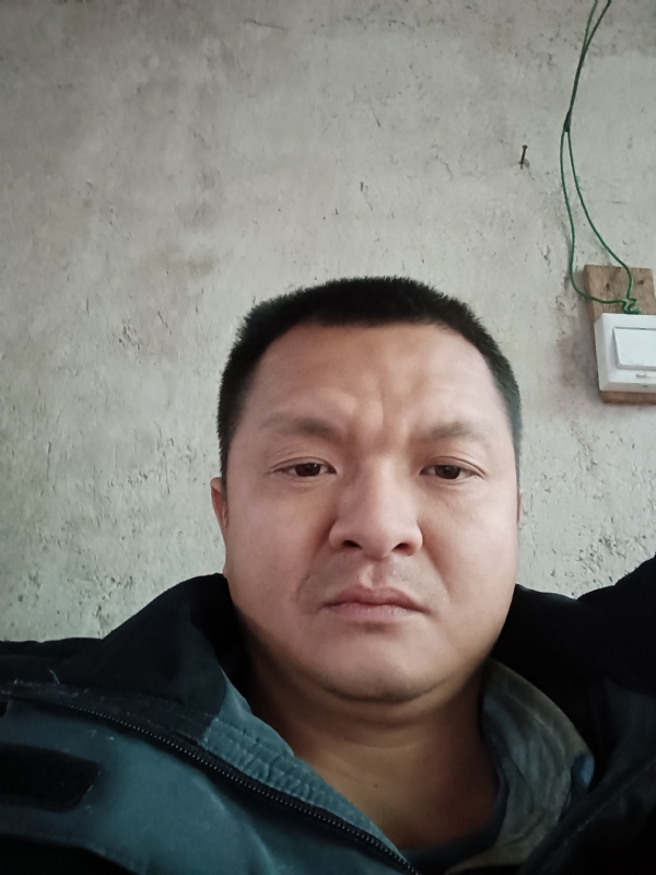 兰成龙的第二张照片--马尾征婚网