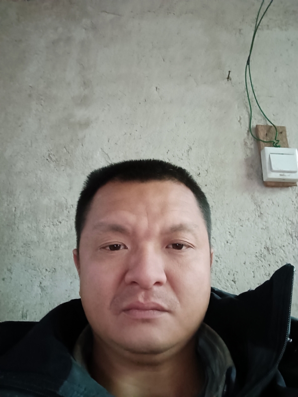 兰成龙的第三张照片--马尾征婚网