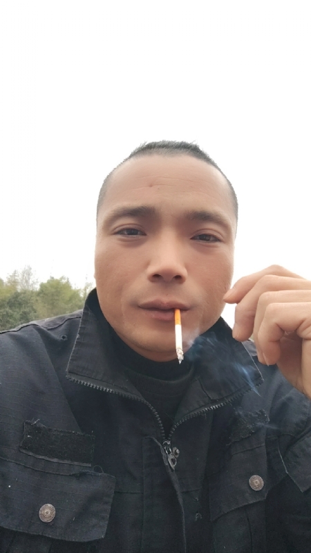 伯爵的第一张照片--马尾征婚网