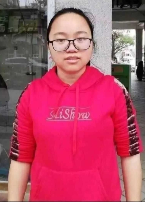 简单的第一张照片--马尾征婚网