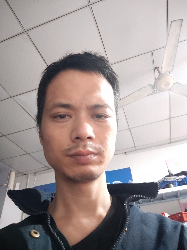 小康的第二张照片--马尾征婚网