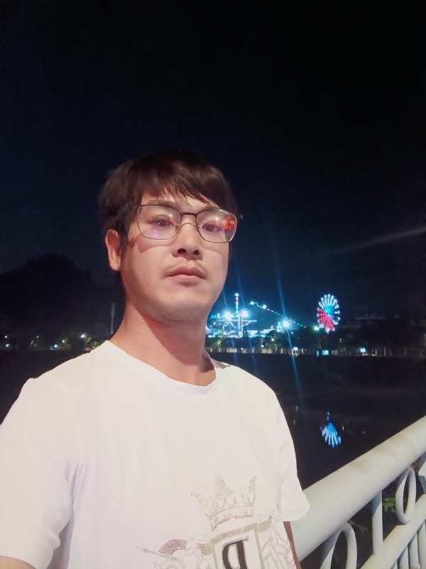 任豐的第一张照片--马尾征婚网