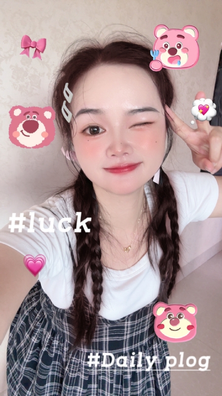 丫头的第四张照片--马尾征婚网