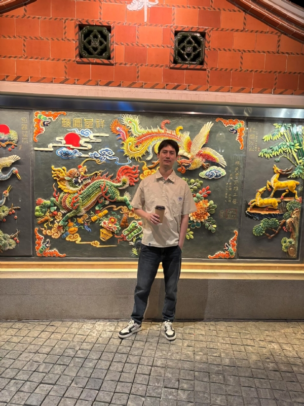 笙箫何的第一张照片--马尾征婚网