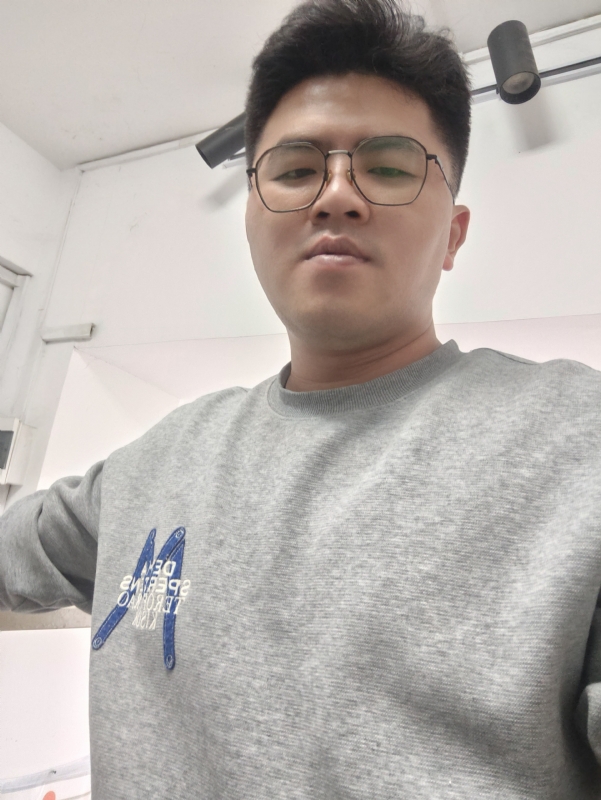 Mr的第三张照片--马尾征婚网